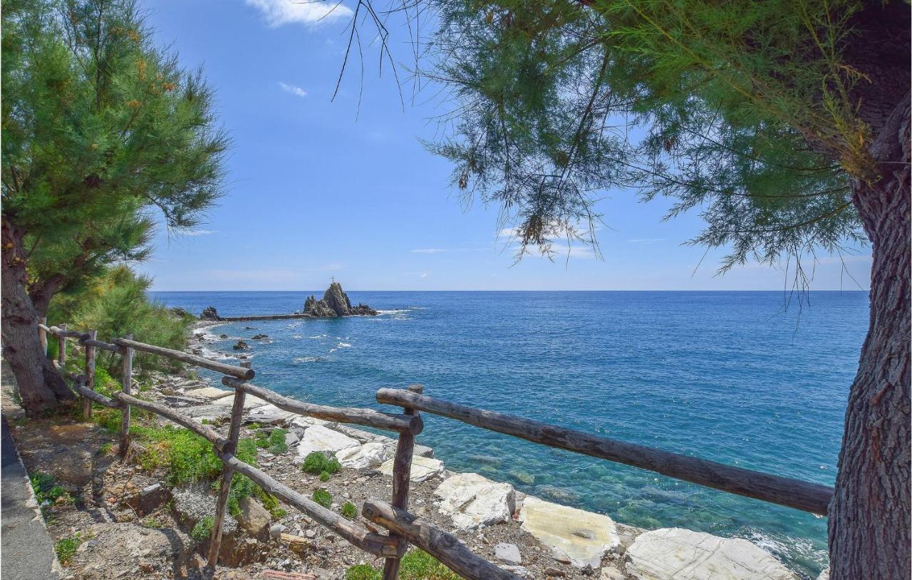 Nice Apartment In Moneglia With House Sea View Exterior foto